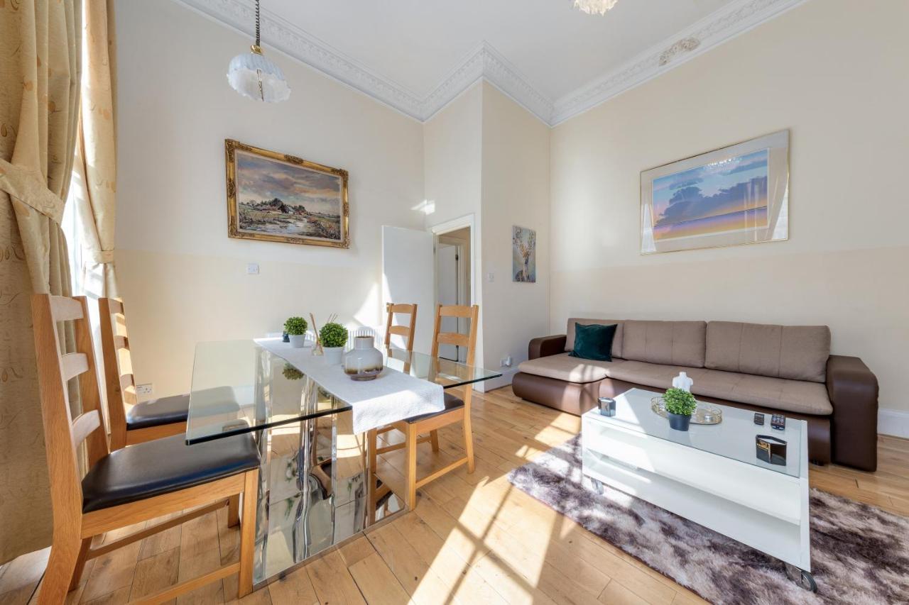شقة Flat In Baker Street لندن المظهر الخارجي الصورة